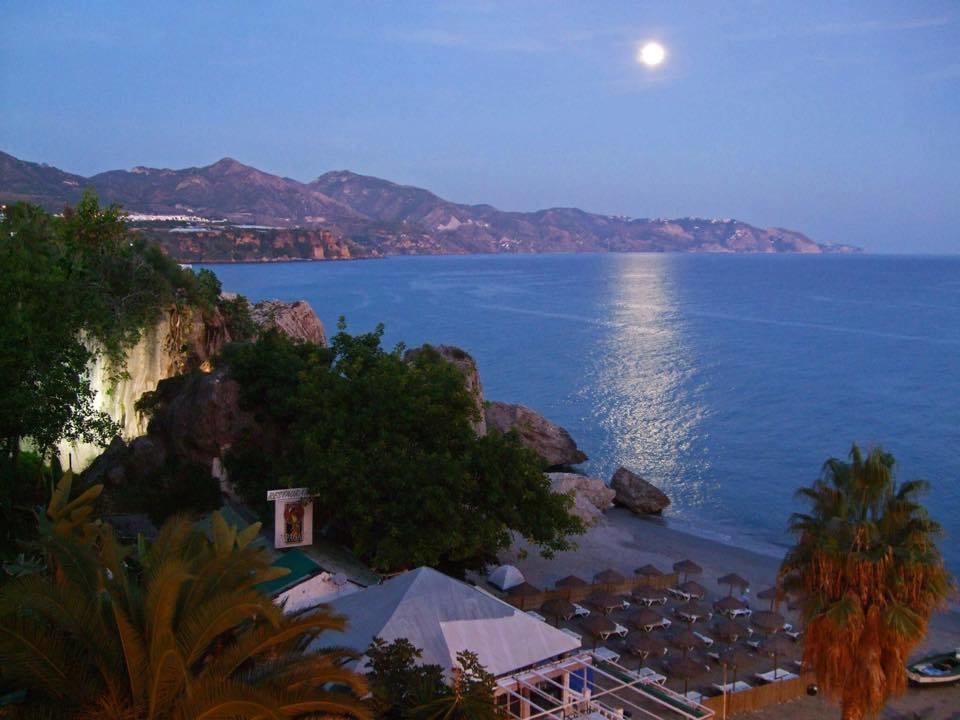 Apartment Edificio Sur 19 Nerja Zimmer foto